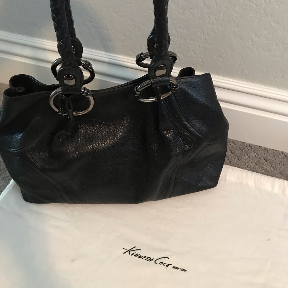 Kenneth Cole New York leather purse with dust bag